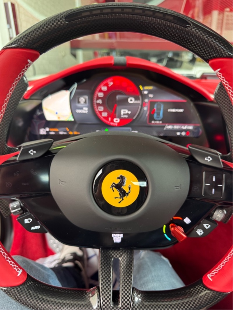 フェラーリ ローマ ローマ_LHD(F1DCT_3.9)