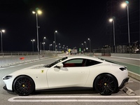 フェラーリ ローマ ローマ_LHD(F1DCT_3.9)