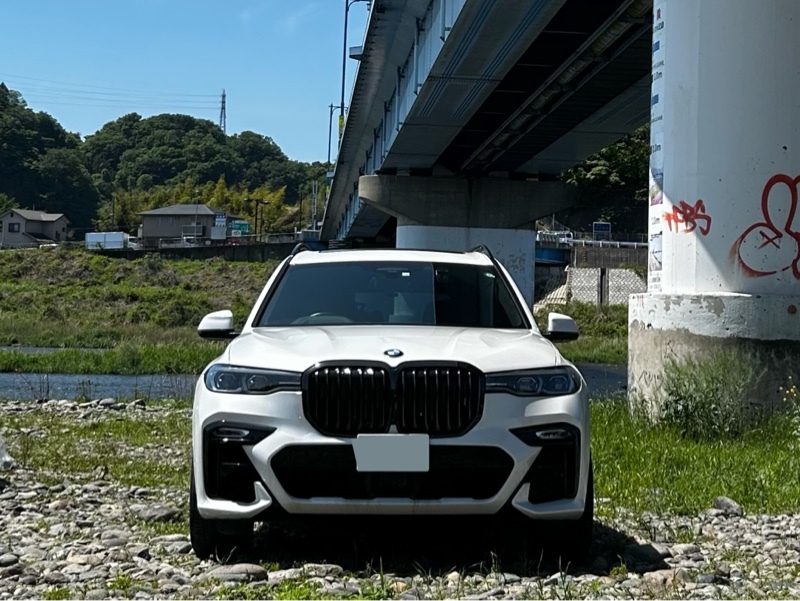 BMW X7 xドライブ35d Mスポーツ_RHD_4WD(AT_3.0)