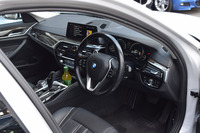 BMW 5シリーズ セダン 523d ラグジュアリー_RHD(AT_2.0)