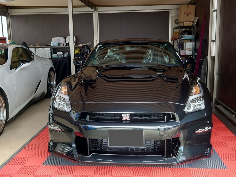 日産 NISSAN GT-R プレミアムエディション・Tスペック_4WD(DCT_3.8)