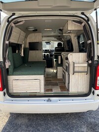 トヨタ ハイエースワゴン GL_4WD(AT_2.7)