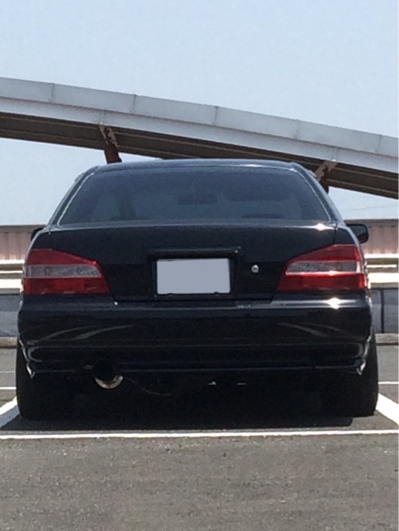 日産 ローレル