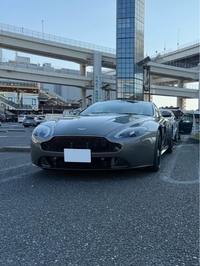 アストンマーティン V8ヴァンテージ クーペ