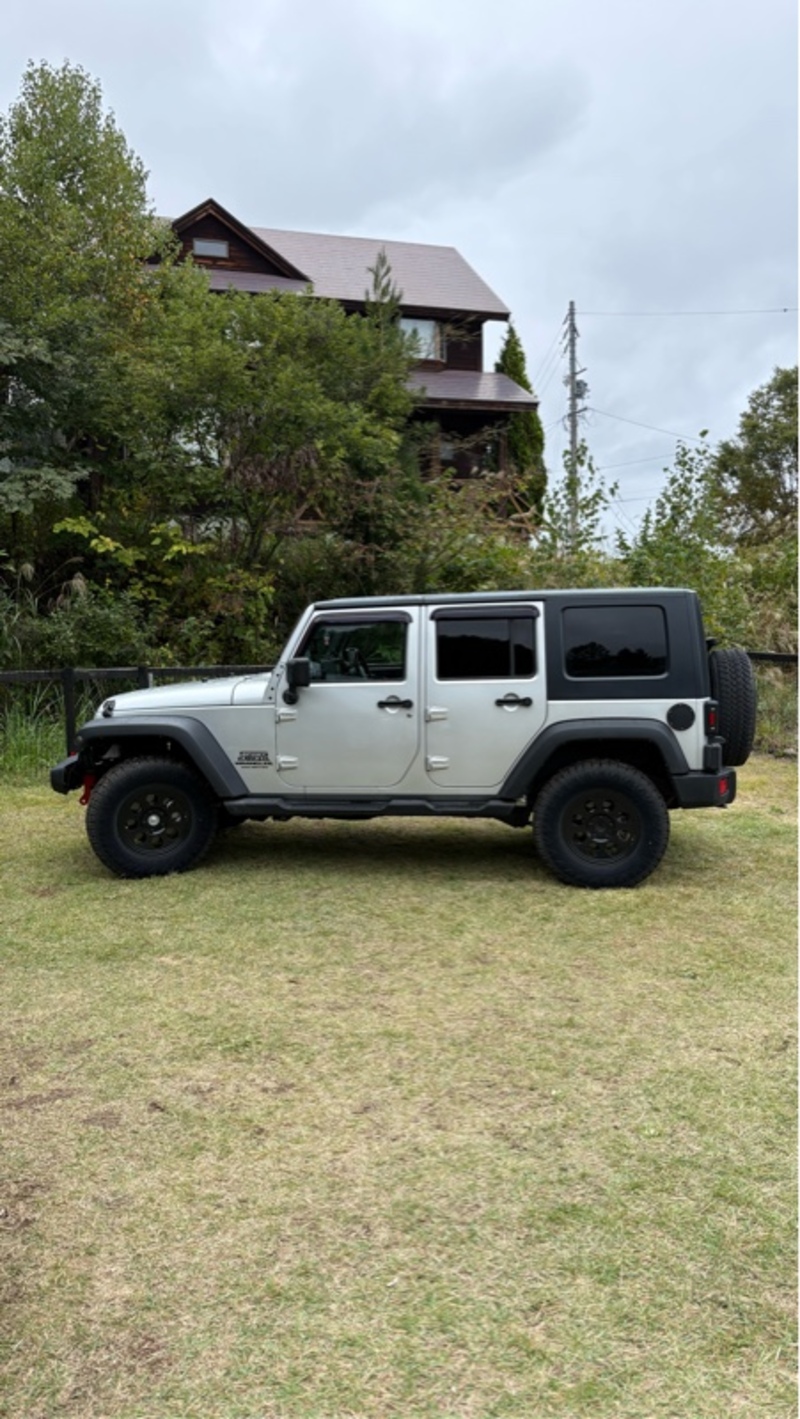 ジープ ラングラー アンリミテッドスポーツ_RHD_4WD(AT_3.8)