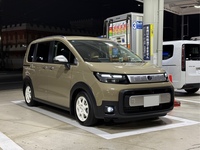 ホンダ フリード クロスター_6人乗り(CVT_1.5)