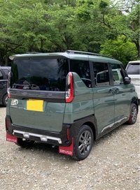 三菱 デリカミニ Tプレミアム_4WD(CVT_0.66)