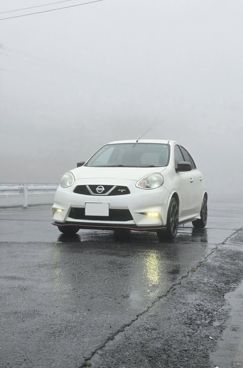 日産 マーチ ニスモ S(MT_1.5)