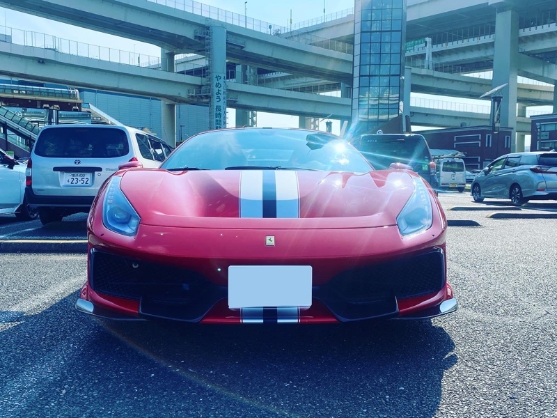 フェラーリ 488ピスタ 488ピスタ_LHD(F1DCT_3.9)