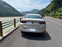 マツダ MAZDA3 セダン XD レトロスポーツエディション(EC-AT_1.8)