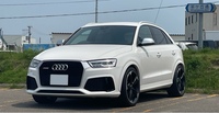 アウディ RS Q3 RS Q3 パフォーマンス_LHD_4WD(AT_2.5)