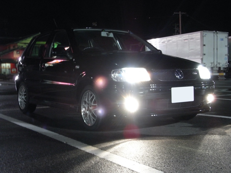 フォルクスワーゲン ポロ GTI_RHD(5ドア_MT_1.6)