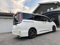 トヨタ エスクァイア Gi_8人乗り(CVT_2.0)