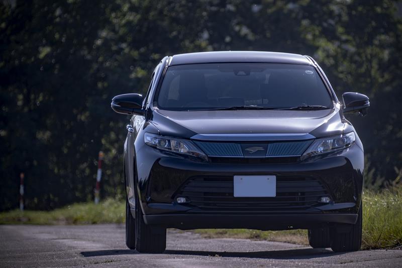 トヨタ ハリアー エレガンス_4WD(CVT_2.0)