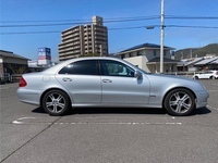 メルセデス・ベンツ Eクラス セダン E320 CDI アバンギャルド_RHD(AT_3.0)