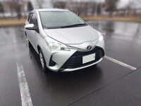 トヨタ ヴィッツ F_4WD(CVT_1.3)