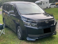 トヨタ ヴォクシー X_8人乗り_4WD(CVT_2.0)