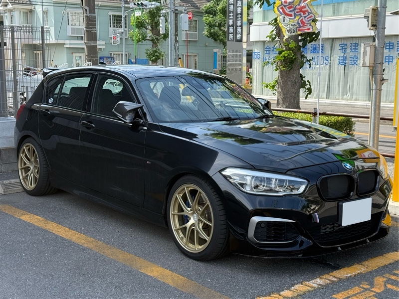 BMW 1シリーズ ハッチバック M140i_RHD(AT_3.0)
