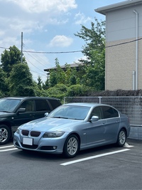 BMW 3シリーズ セダン 325i_RHD(AT_2.5)