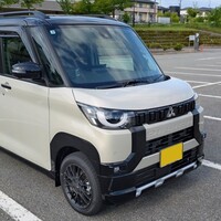 三菱 デリカミニ Tプレミアム_4WD(CVT_0.66)