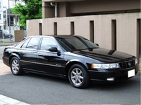 キャデラック STS 4.6_LHD(AT4.6)