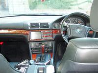 BMW 5シリーズ セダン 528i_RHD(AT_2.8)