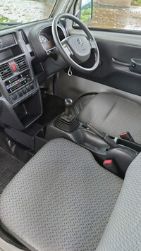 スズキ キャリイトラック KC エアコン・パワステ_4WD(MT_0.66)