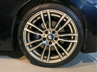 BMW 3シリーズ セダン 320i Mスポーツ_RHD(AT_2.0)