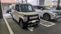 三菱 デリカミニ Tプレミアム_4WD(CVT_0.66)