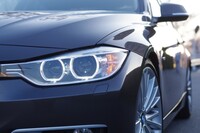 BMW 3シリーズ セダン 328i モダン_RHD(AT_2.0)