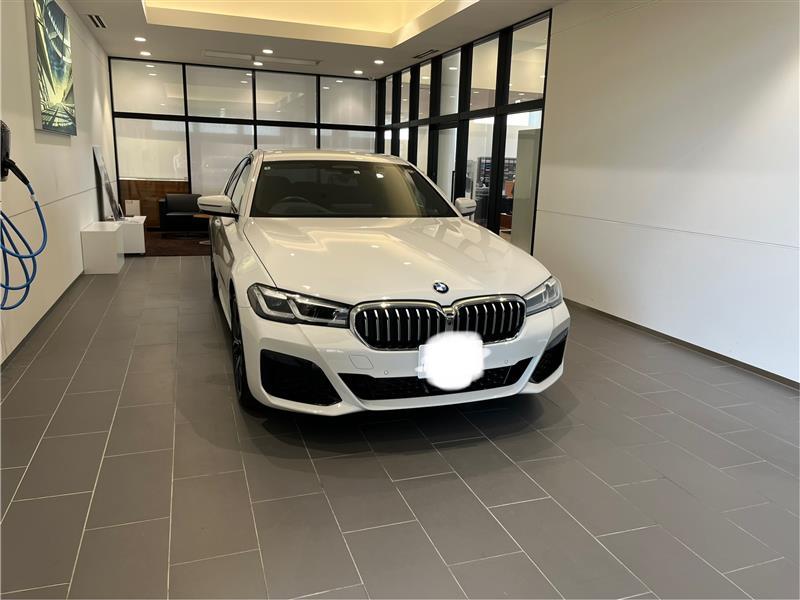 BMW 5シリーズ セダン 523d xドライブ Mスポーツ 50th アニバーサリーエディション_RHD_4WD(AT_2.0)
