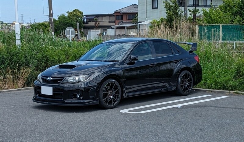 スバル インプレッサ STI WRX STI_4ドア_AWD(MT_2.0)