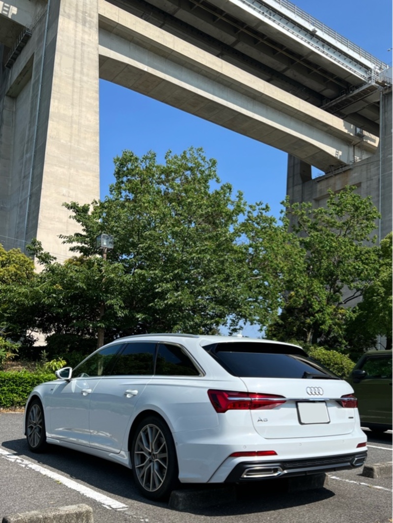 アウディ A6アバント (ワゴン) A6 アバント 45 TFSI クワトロ スポーツ_RHD_4WD(Sトロニック_2.0)