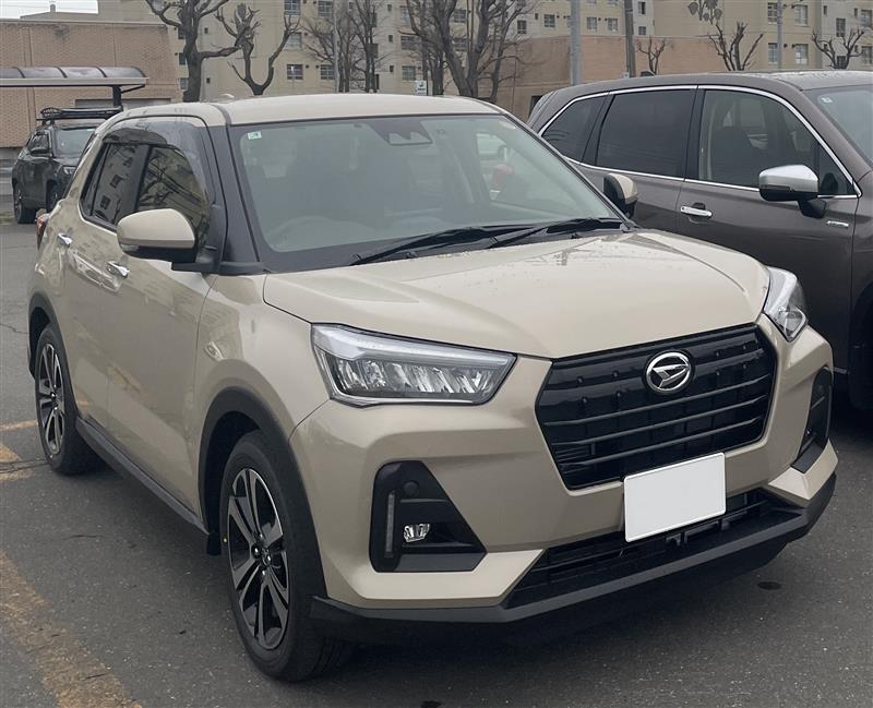 ダイハツ ロッキー プレミアムG_4WD(CVT_1.0)