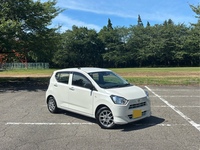 ダイハツ ミライース
