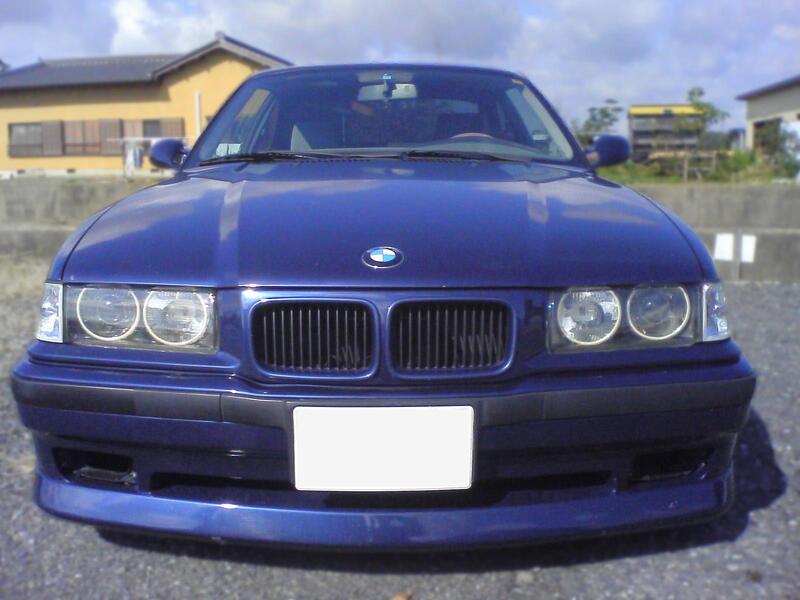 BMW 3シリーズ クーペ 320i_LHD(AT_2.0)
