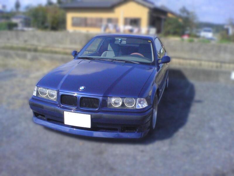 BMW 3シリーズ クーペ 320i_LHD(AT_2.0)