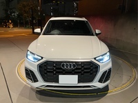 アウディ Q5 Q5 40 TDI クワトロ Sライン_RHD_4WD(Sトロニック_2.0)