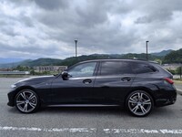BMW 3シリーズ ツーリング 320d xドライブ ツーリング Mスポーツ_RHD_4WD(AT 2.0)
