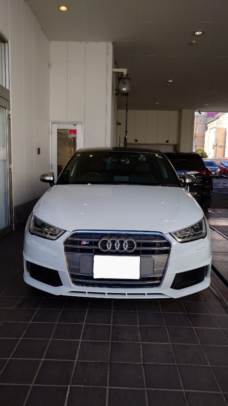 アウディ S1 スポーツバック S1 スポーツバック_RHD_4WD(MT_2.0)