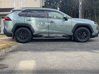 トヨタ RAV4 アドベンチャー_4WD(CVT_2.0)