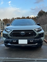 トヨタ RAV4 アドベンチャー_4WD(CVT_2.0)