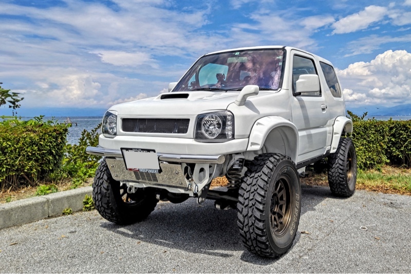 スズキ ジムニーシエラ 標準車_4WD(MT_1.3)