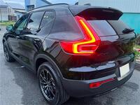 ボルボ XC40 アルティメット B4 AWD ダークエディション_RHD_AWD(DCT_2.0)