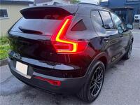 ボルボ XC40 アルティメット B4 AWD ダークエディション_RHD_AWD(DCT_2.0)