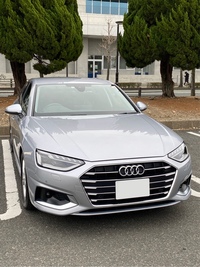 アウディ A4 （セダン） A4 35 TDI アドバンスト_RHD(Sトロニック_2.0)