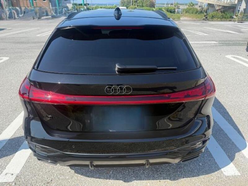 アウディ A5 アバント (ワゴン) TFSI 110kW_RHD(Sトロニック_2.0)