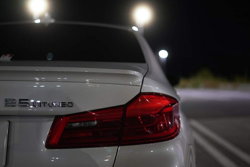 BMWアルピナ B5 B5 BiTurbo リムジン アルラット_RHD_4WD(AT_4.4)
