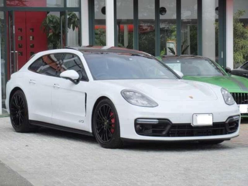 ポルシェ パナメーラ スポーツツーリスモ パナメーラ GTS スポーツツーリスモ_RHD_4WD(PDK_4.0)