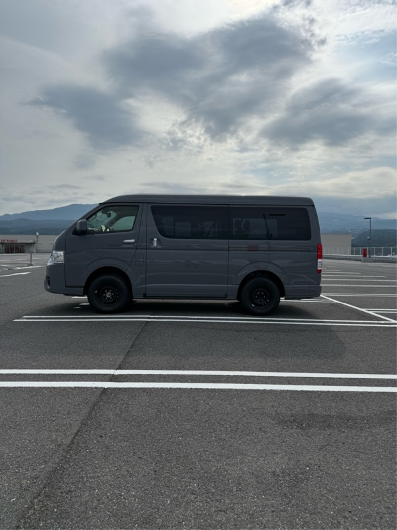 トヨタ ハイエースワゴン GL_4WD(AT_2.7)